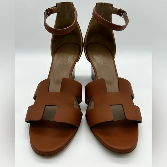 HERMES legend sandals Camel Gold Size 37.5 With Box And Dustbags - Picture 7 of 16